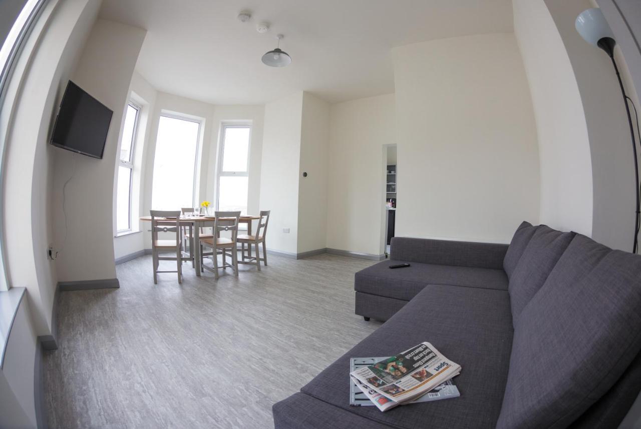 White Hall Portrush Esterno foto